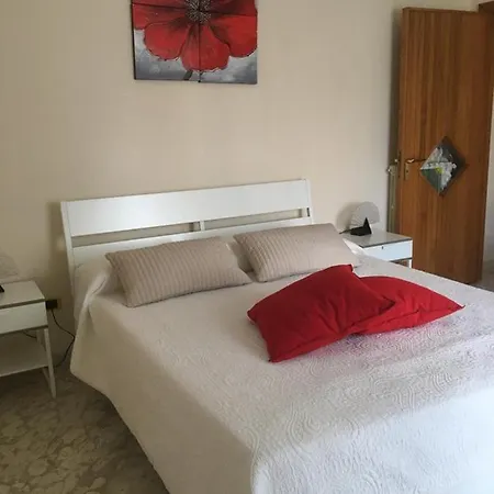 Rosae Bed & Breakfast *